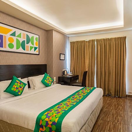 Hotel Treebo Premium Twin Star Chennai Exterior foto