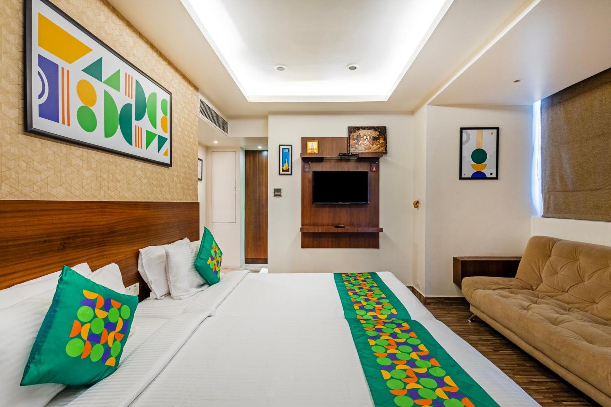 Hotel Treebo Premium Twin Star Chennai Exterior foto