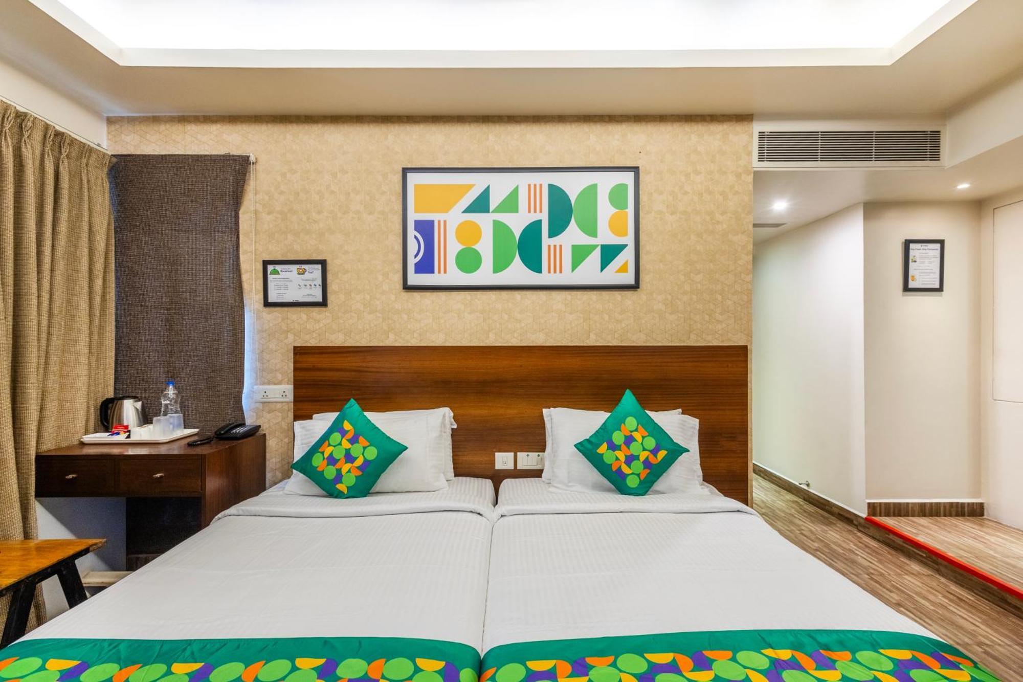 Hotel Treebo Premium Twin Star Chennai Exterior foto